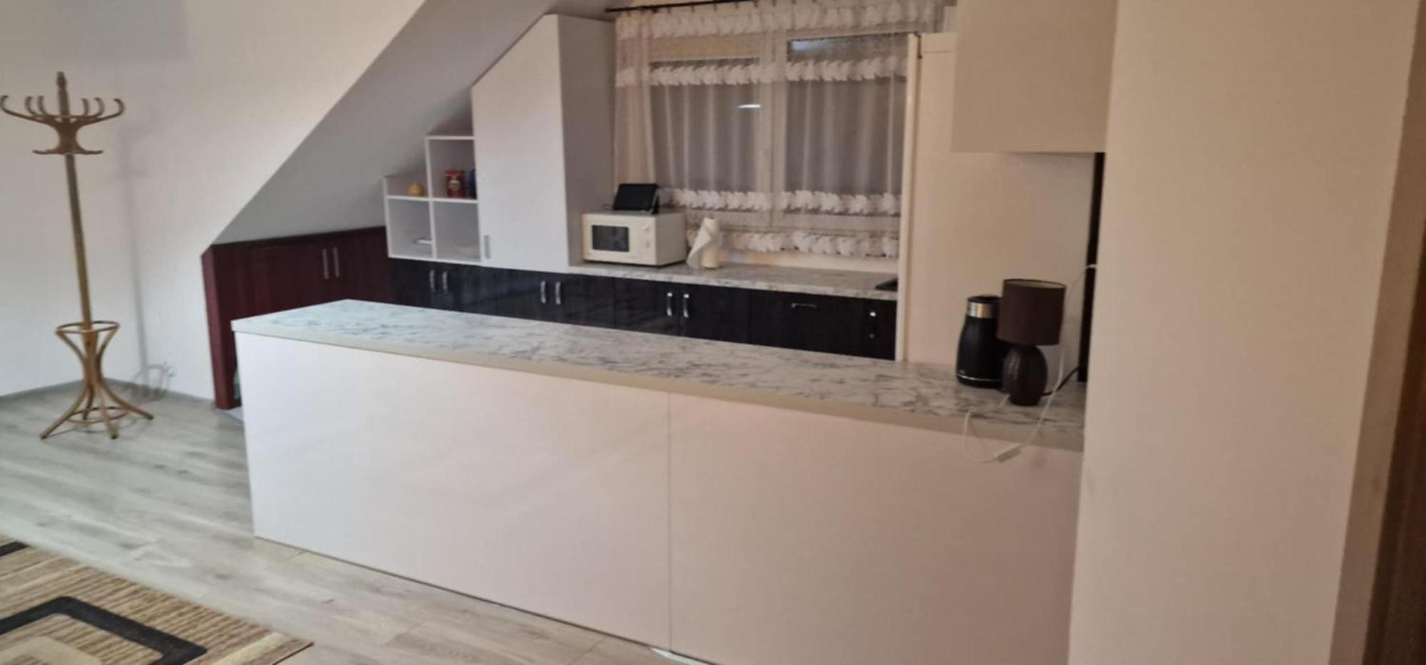 Cudowny Zakatek Z Ogrodem I Basenem Apartment Bukwica  Exterior photo